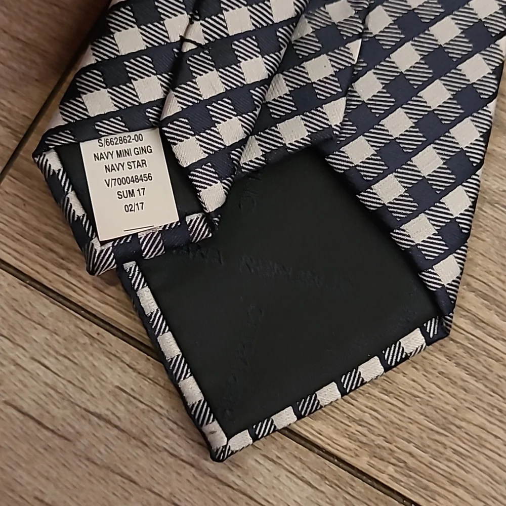 BANANA REPUBLIC‎ Navy Black White Plaid Mens Skinny Tie NEW